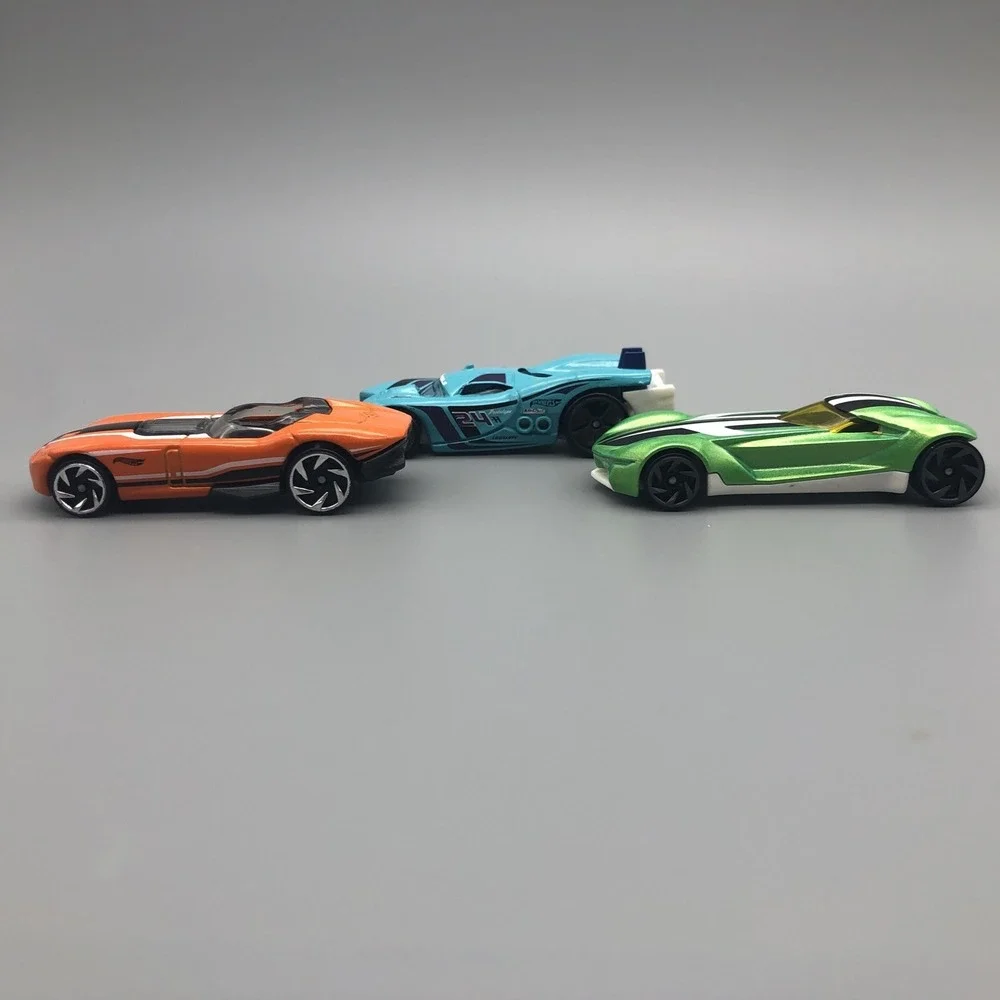 Hot Wheels Lot of 3 BDD4 Orange, Prototype H-24 & Twin Mill Gen-E Diecast 1/64